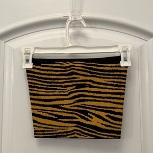 Babaton Aritzia Zebra Bandeau Top